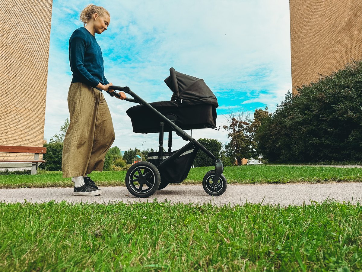 reTyre Bio-Based Pram Tyres